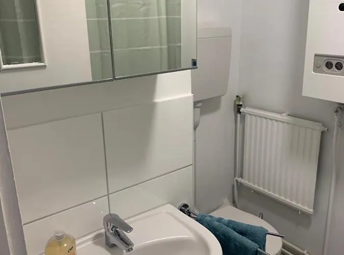 Grosse Moderne Ferienwohnung, Zentrale Ruhige Lage 公寓 卡塞尔